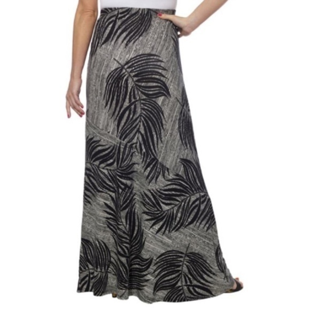Matty M black and white maxi tropical skirt - Picture 7 of 8